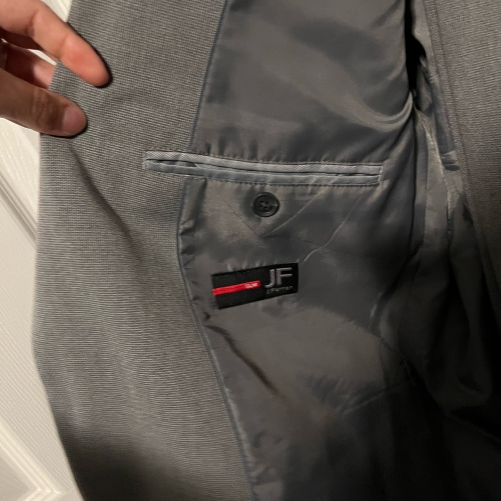 Different brands suits 44R to 46R